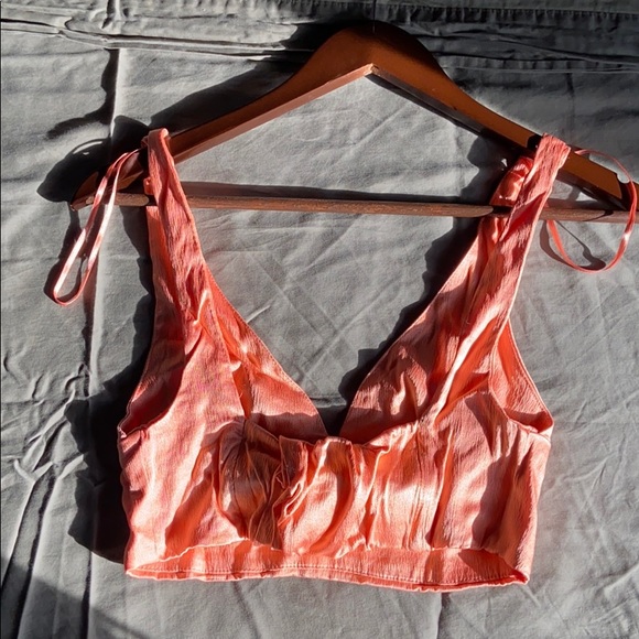 Zara Crop Top - Picture 3 of 4